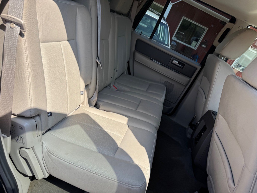 2012 Ford Expedition Image 26