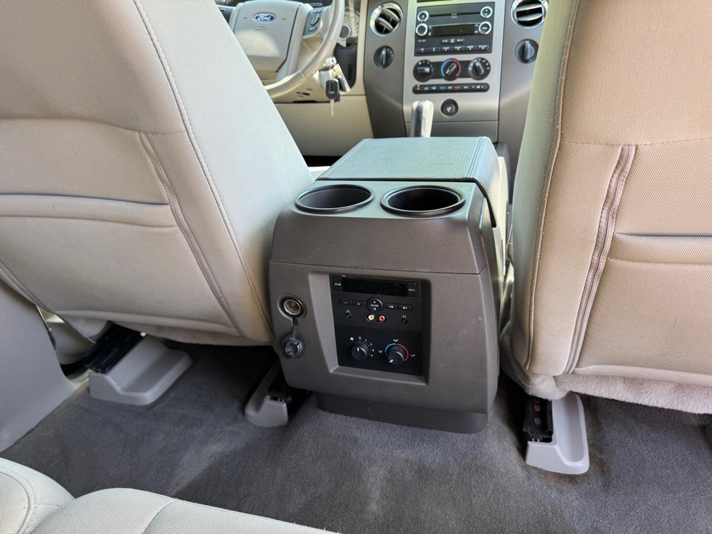 2012 Ford Expedition Image 28