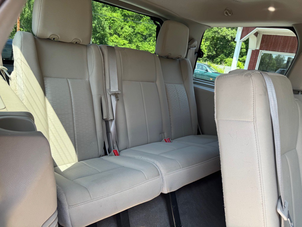2012 Ford Expedition Image 29