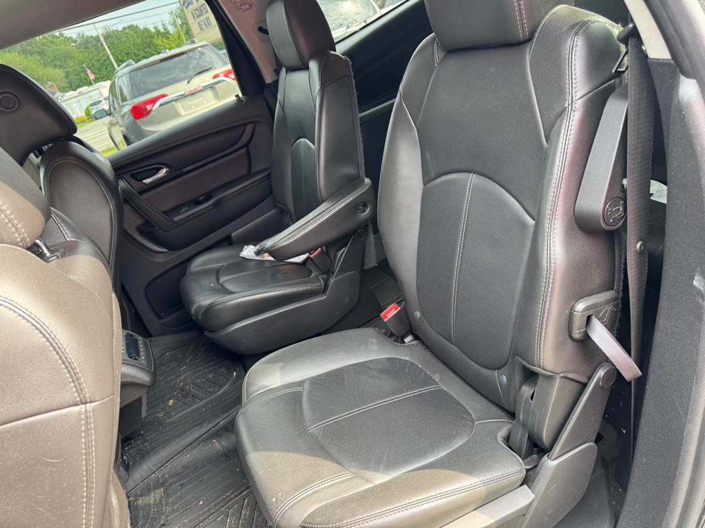 2016 Chevrolet Traverse Image 14
