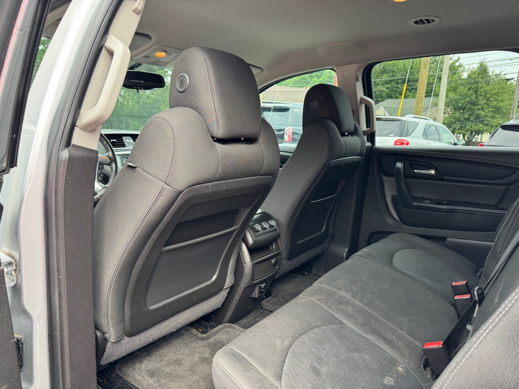 2016 GMC Acadia Image 15