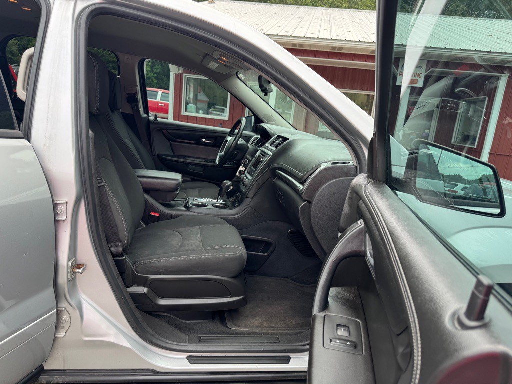 2016 GMC Acadia Image 19