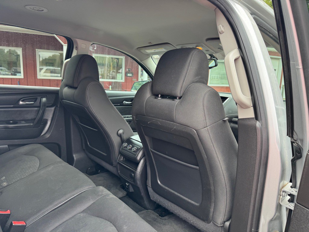 2016 GMC Acadia Image 22