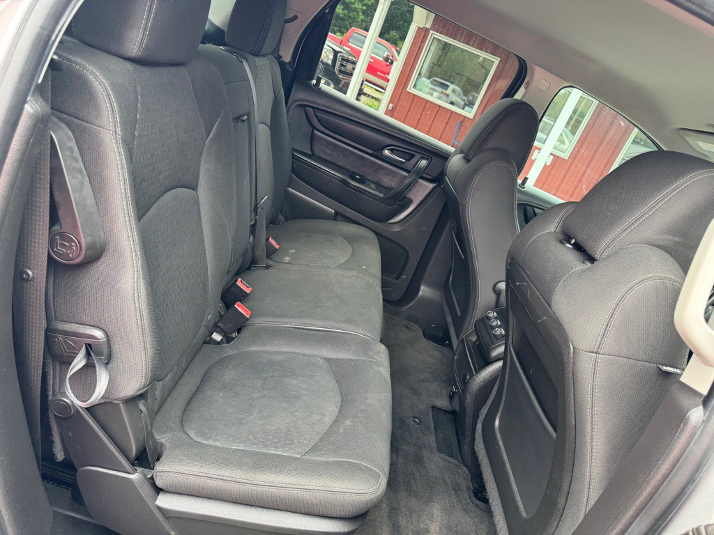 2016 GMC Acadia Image 23