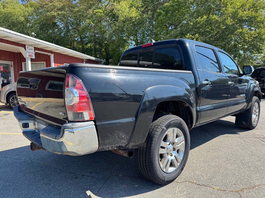 2014 Toyota Tacoma Image 8