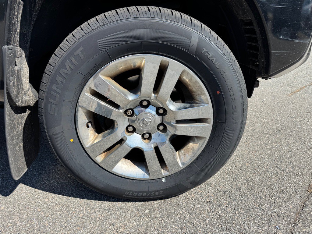 2014 Toyota Tacoma Image 30