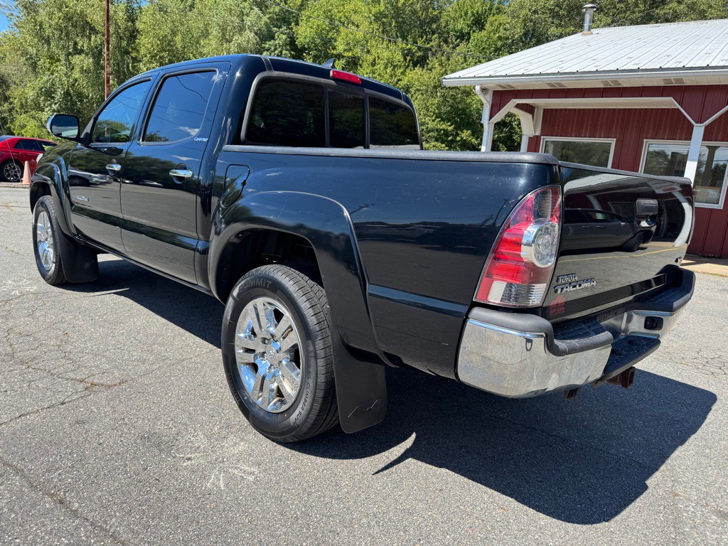 2014 Toyota Tacoma Image 3