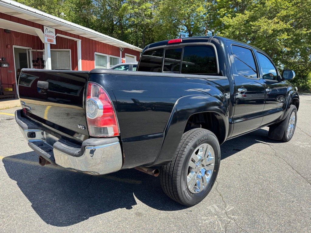 2014 Toyota Tacoma Image 8