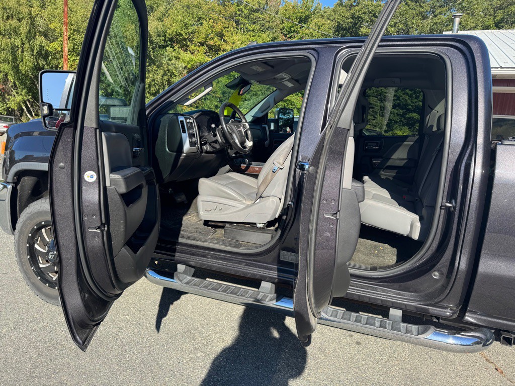 2015 GMC Sierra Image 10