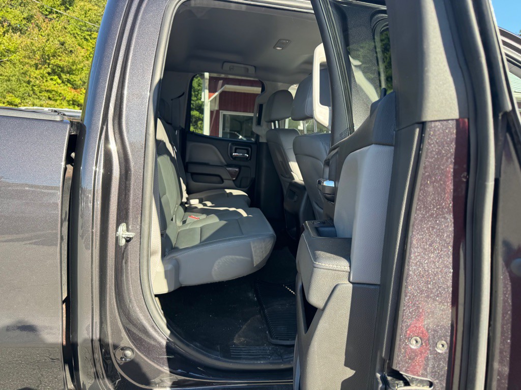 2015 GMC Sierra Image 24