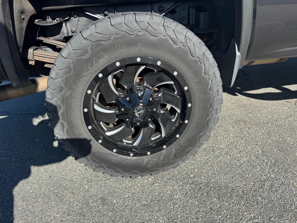 2015 GMC Sierra Image 33