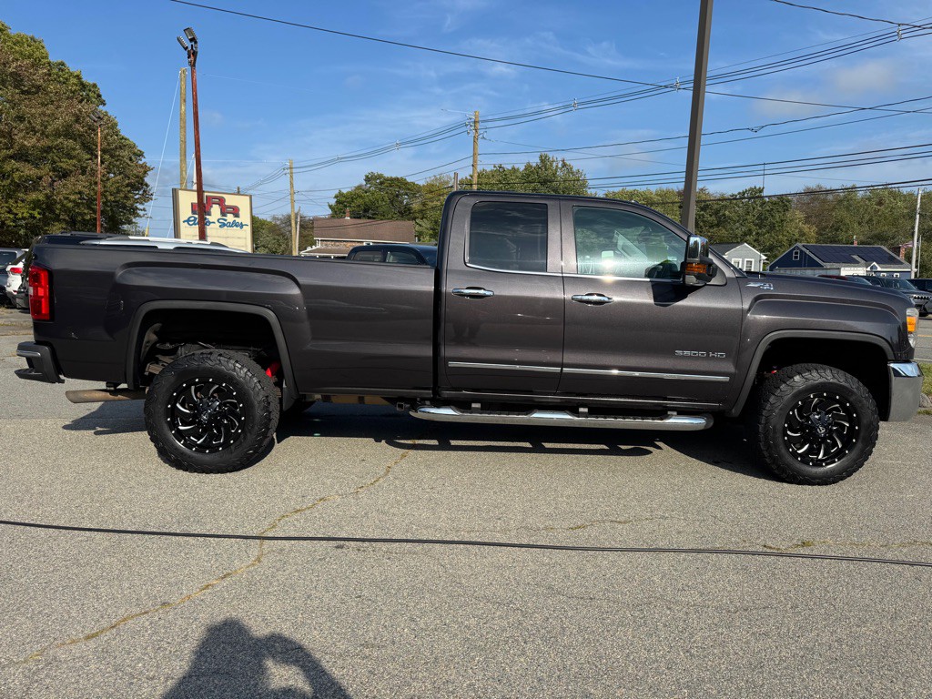 2015 GMC Sierra Image 8