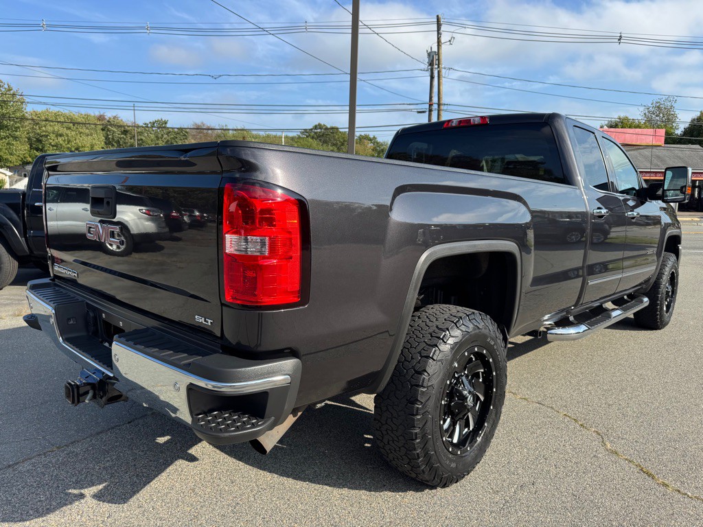 2015 GMC Sierra Image 9