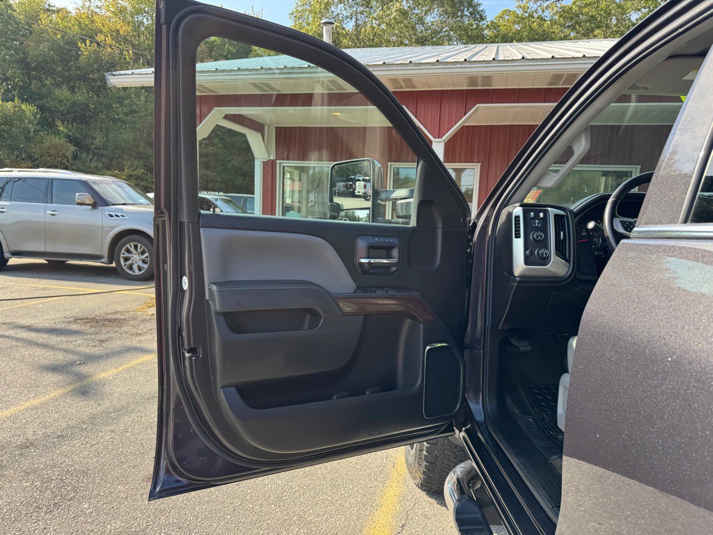 2015 GMC Sierra Image 19