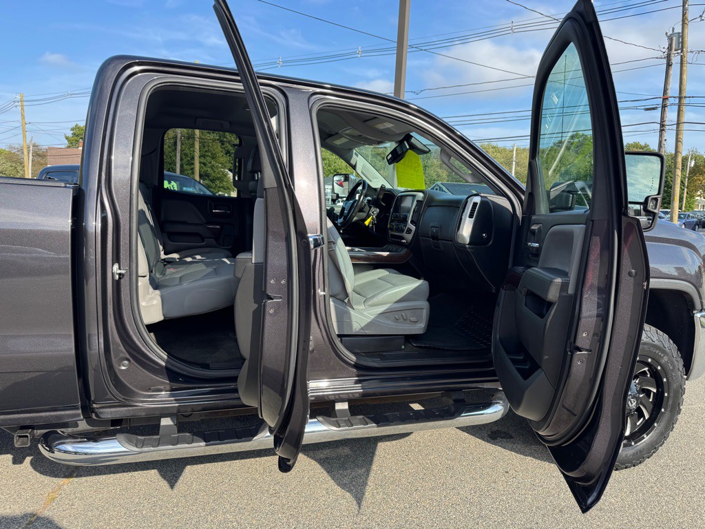 2015 GMC Sierra Image 22