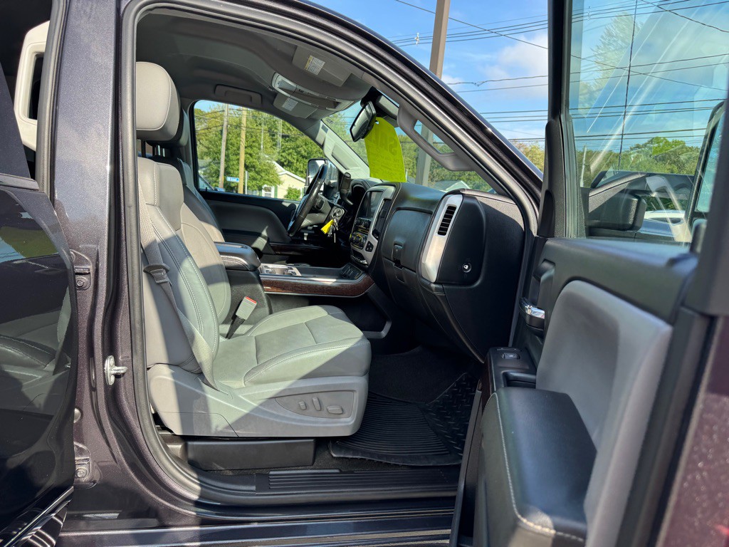 2015 GMC Sierra Image 24