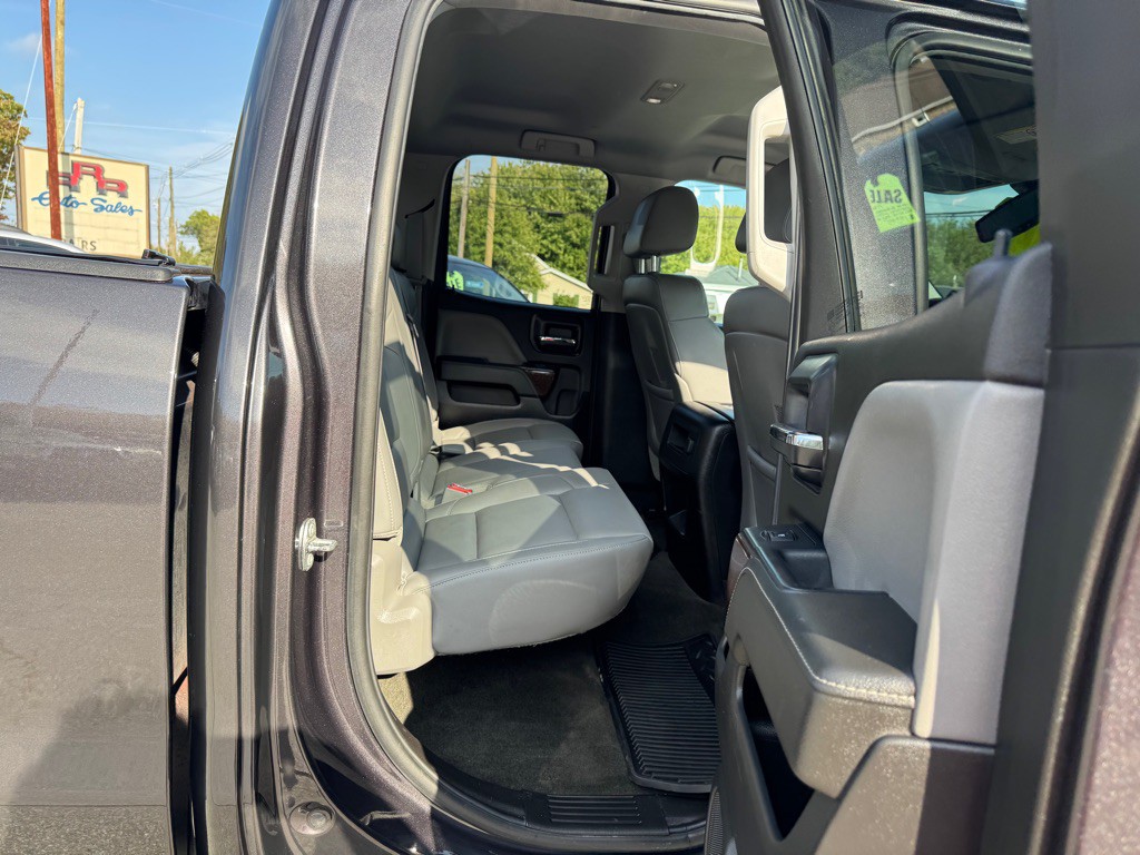 2015 GMC Sierra Image 26