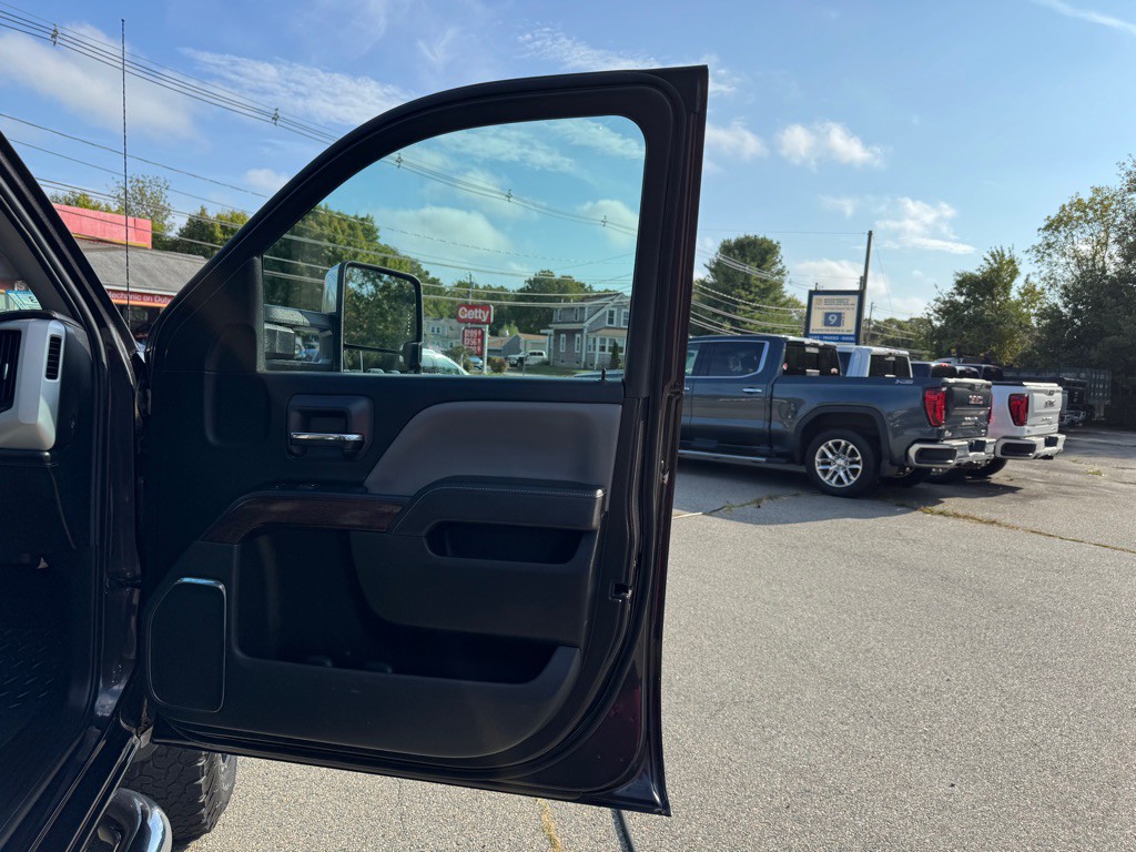 2015 GMC Sierra Image 29