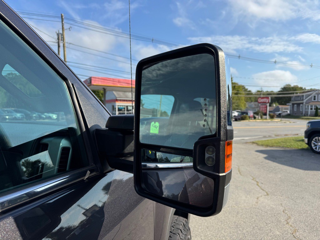 2015 GMC Sierra Image 31