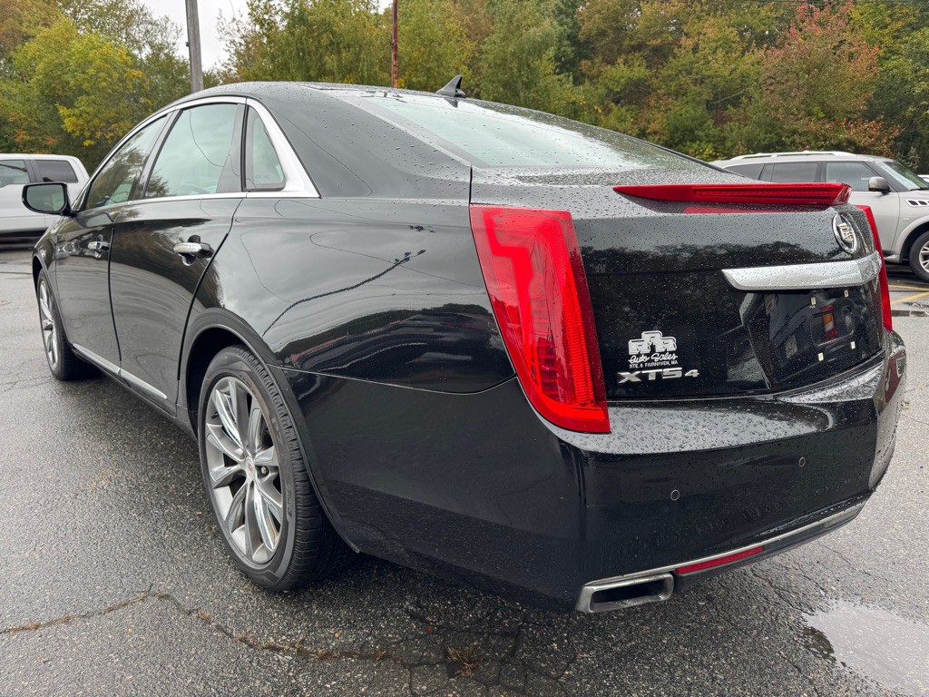 2013 Cadillac XTS Image 3