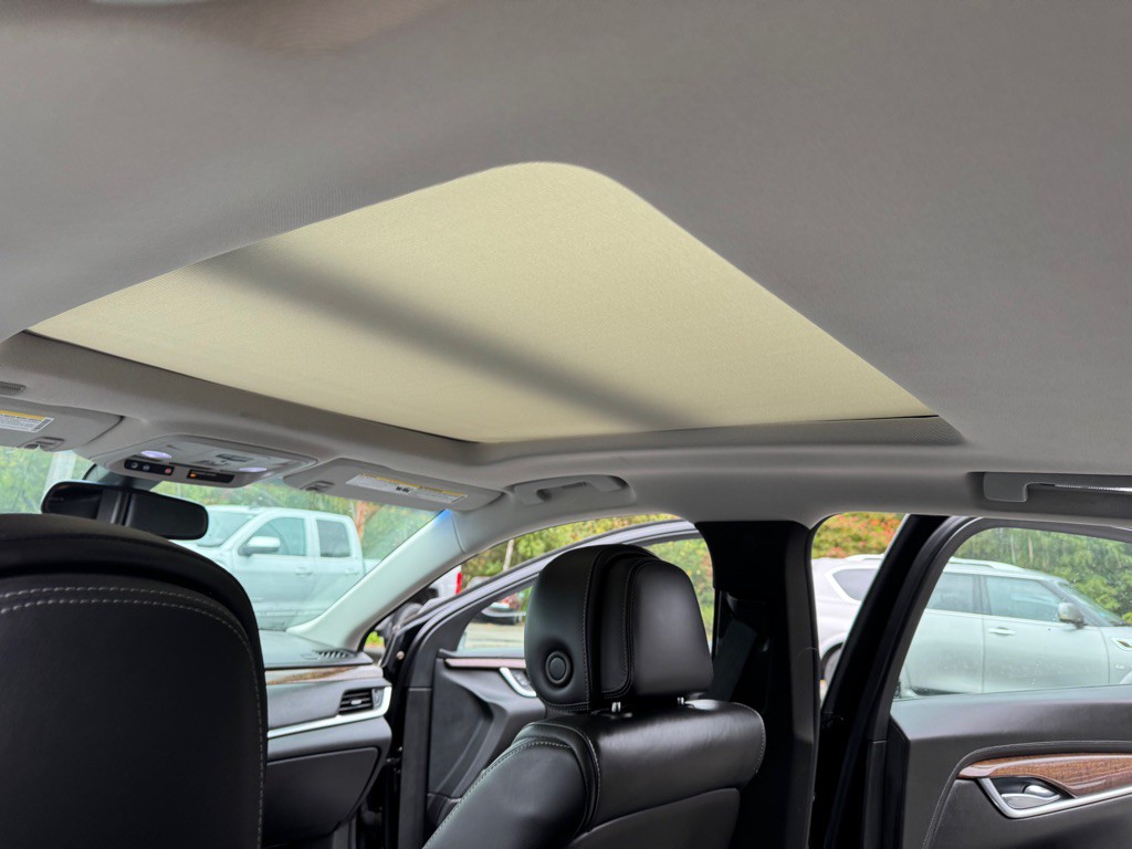 2013 Cadillac XTS Image 20