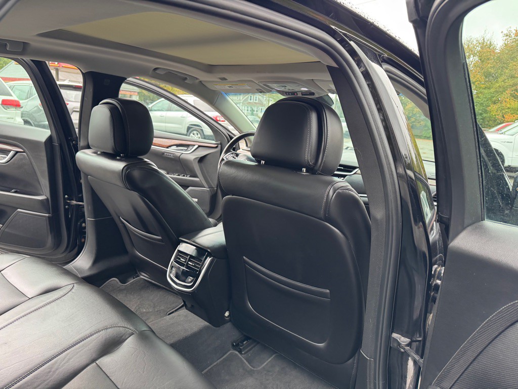 2013 Cadillac XTS Image 26