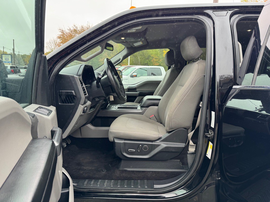 2016 Ford F-150 Image 12