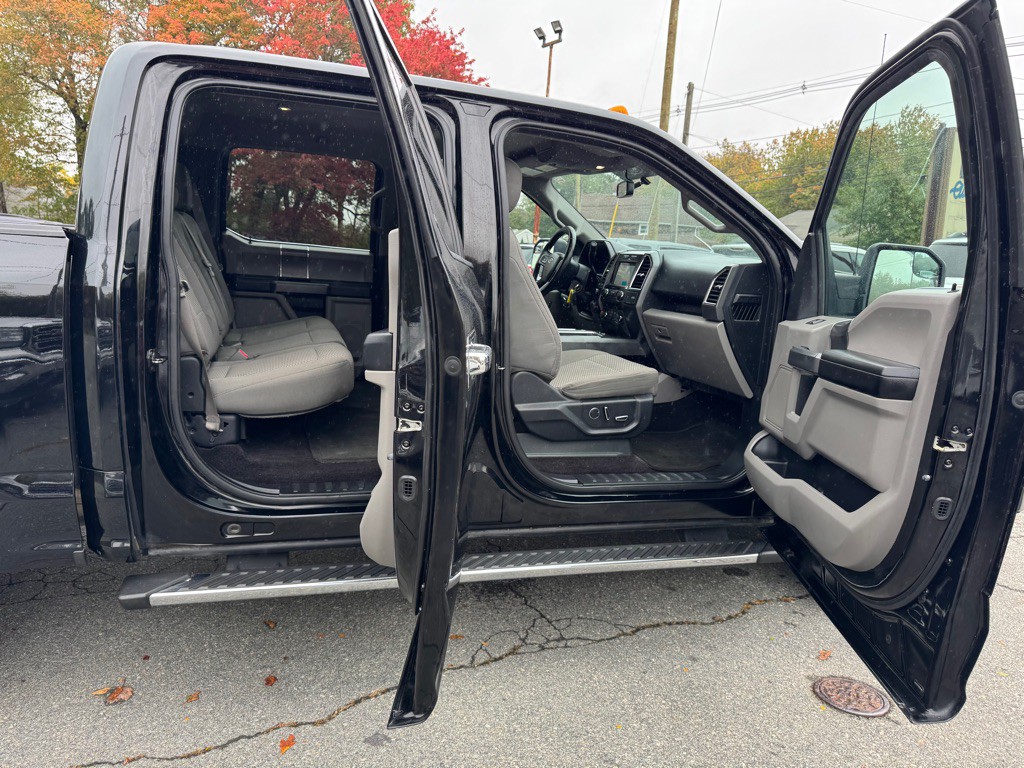 2016 Ford F-150 Image 21