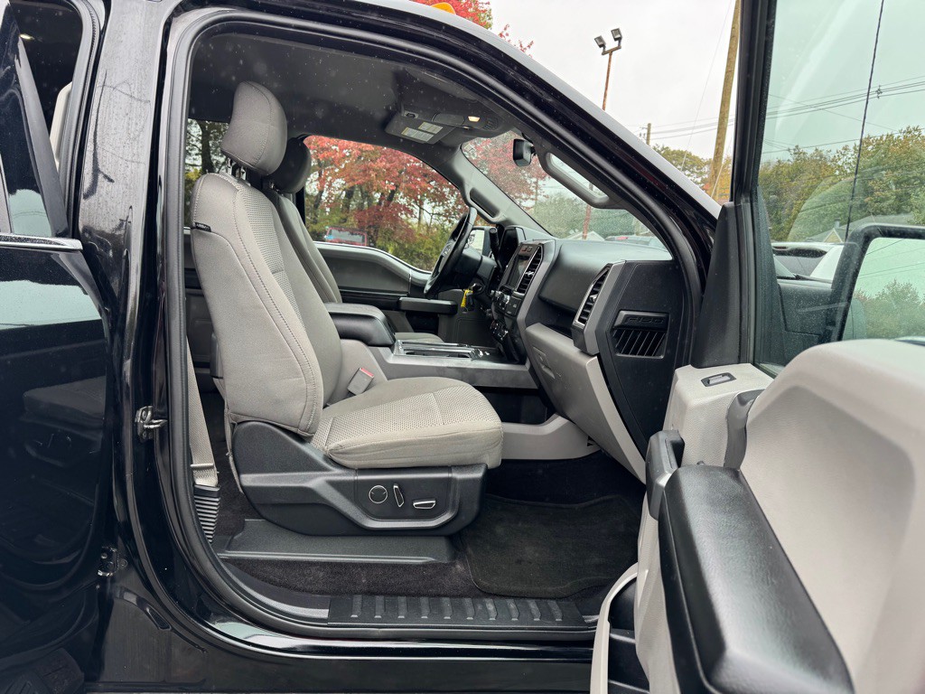 2016 Ford F-150 Image 23