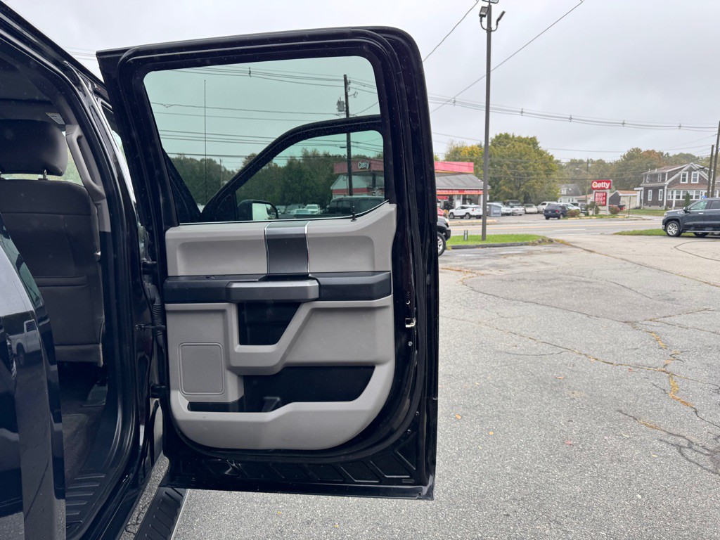 2016 Ford F-150 Image 31