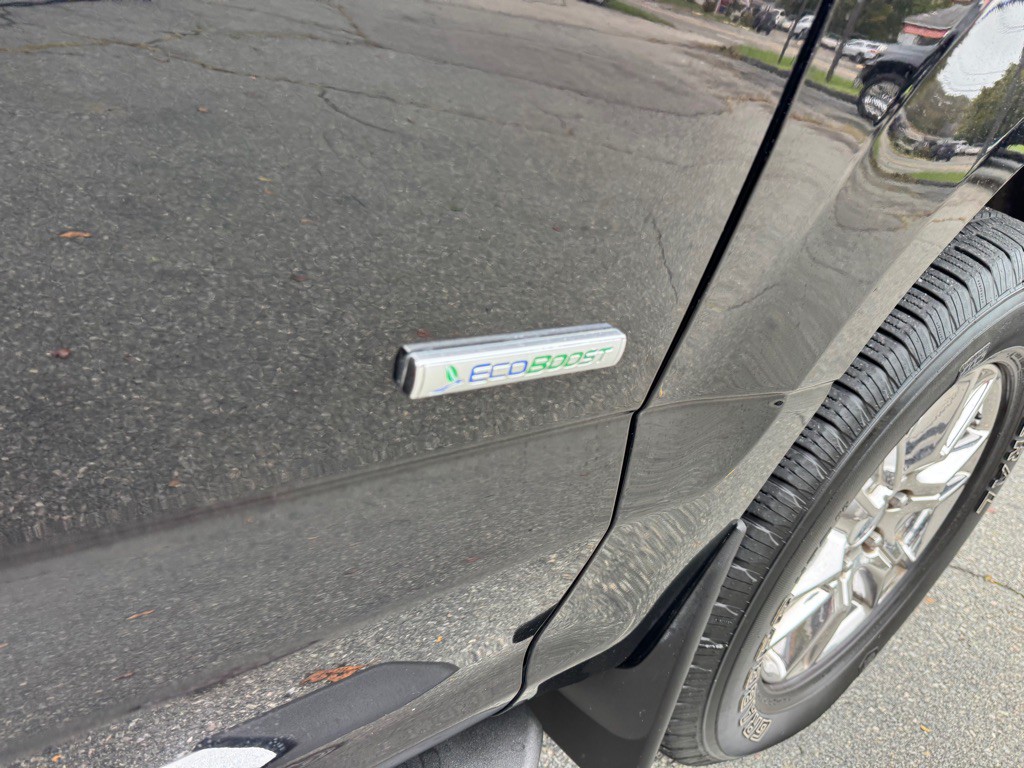 2016 Ford F-150 Image 32