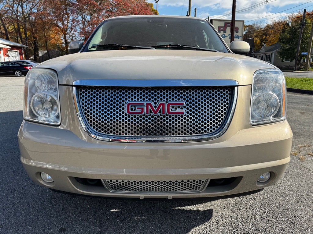 2009 GMC Yukon Image 4