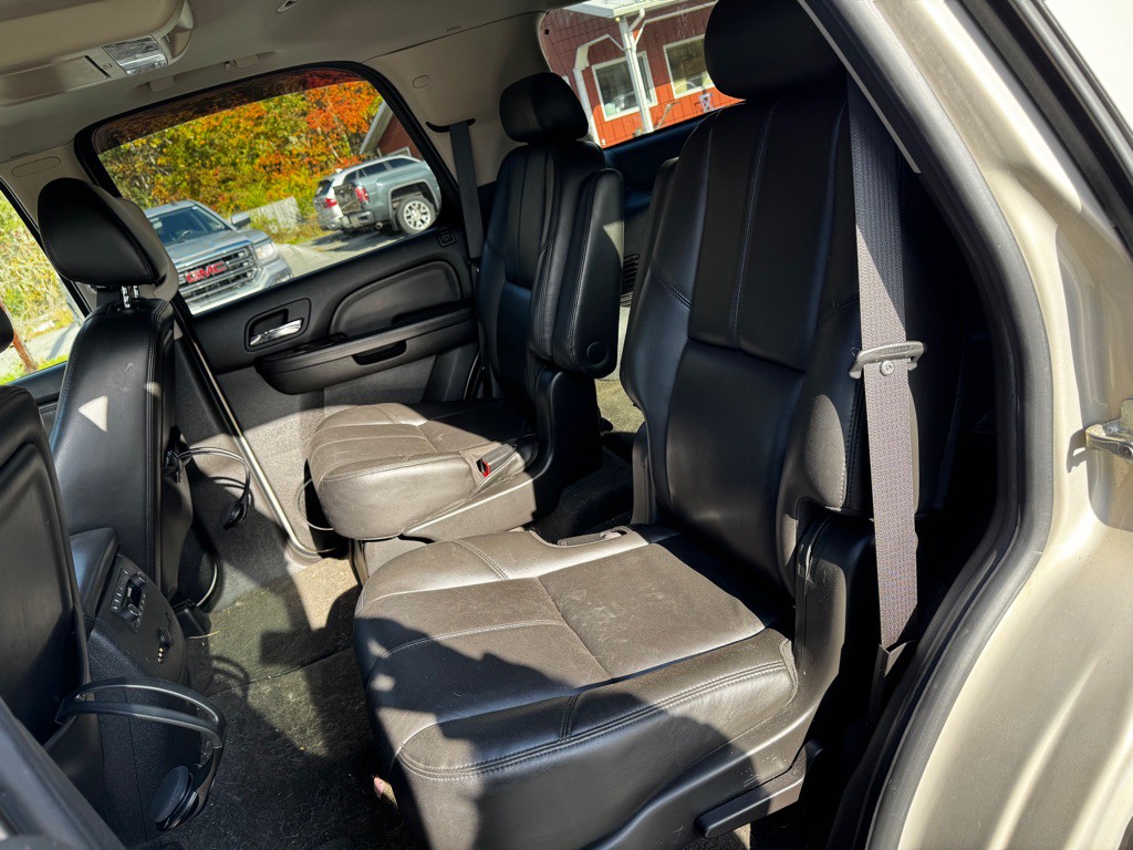 2009 GMC Yukon Image 15