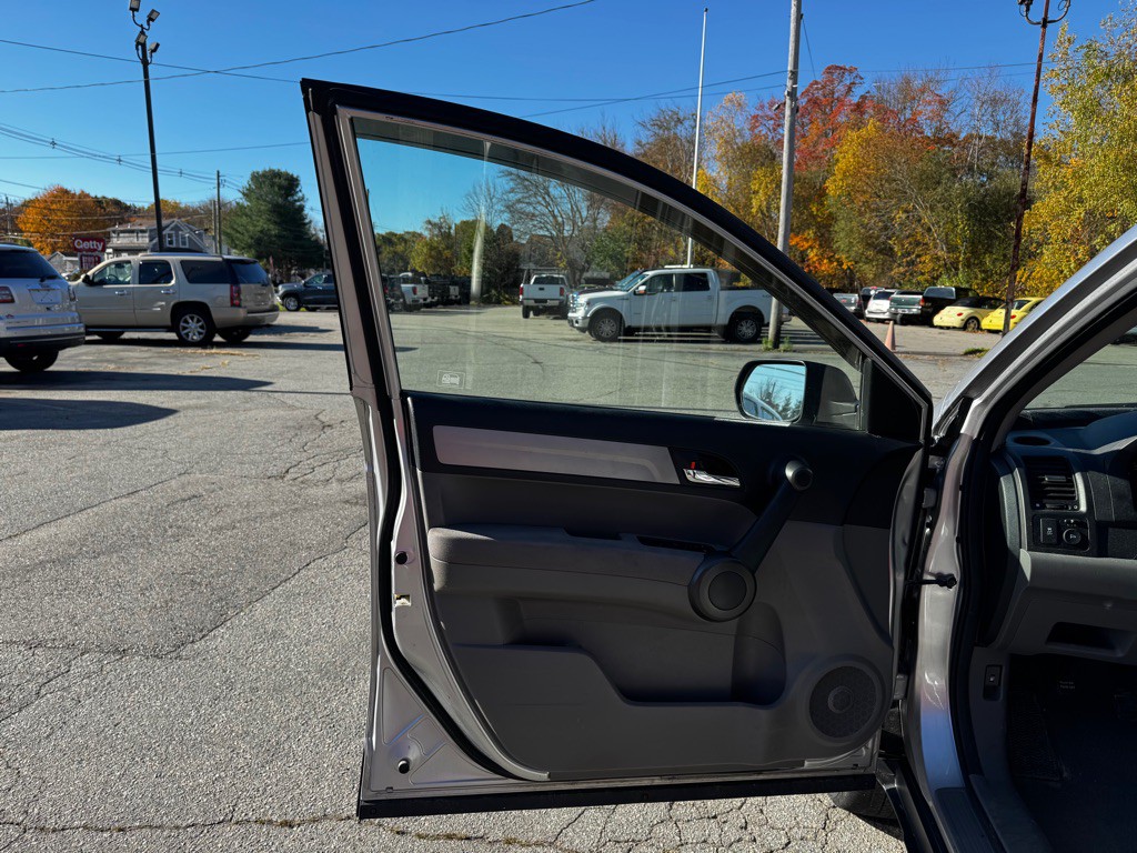 2011 Honda CR-V Image 16
