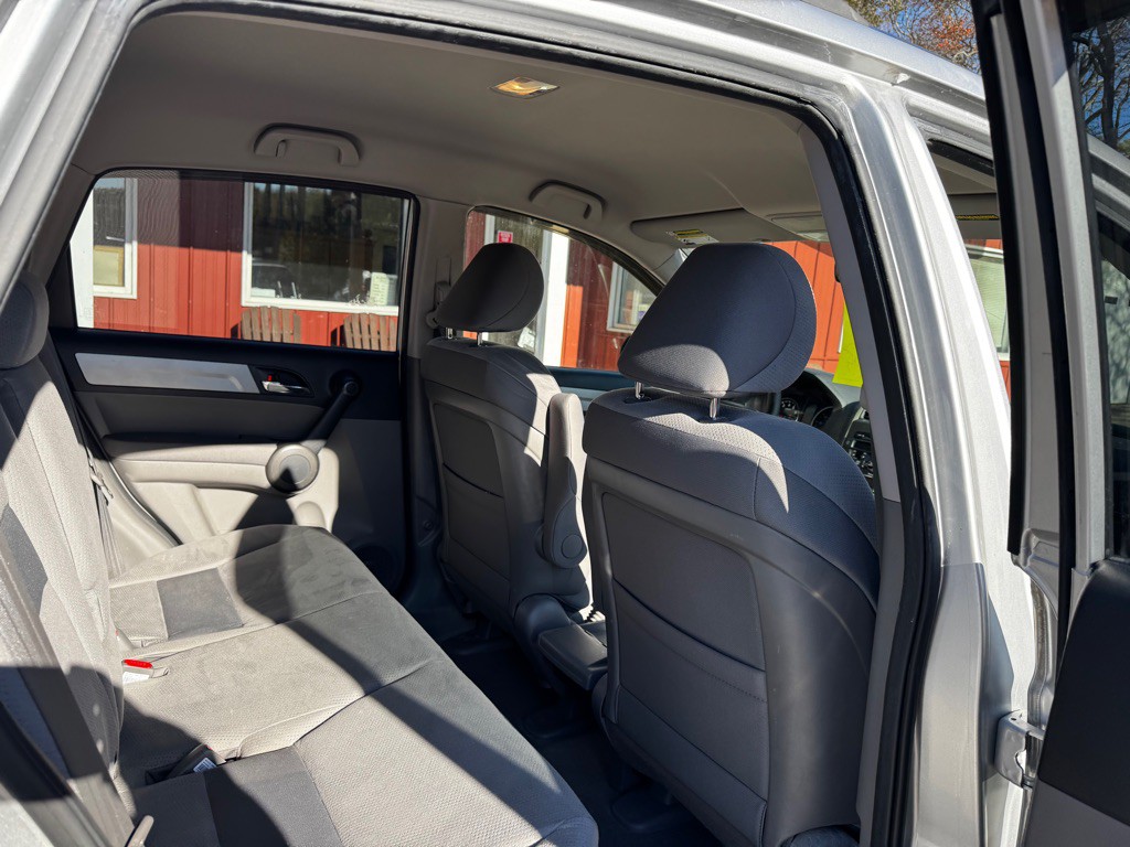 2011 Honda CR-V Image 24