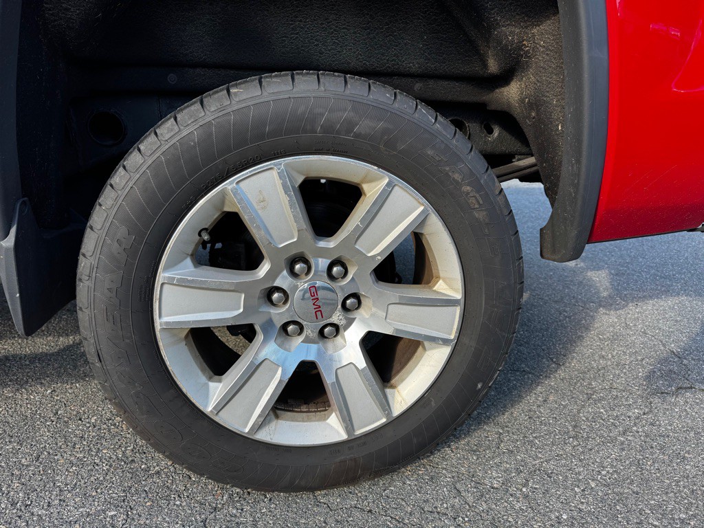 2015 GMC Sierra Image 35