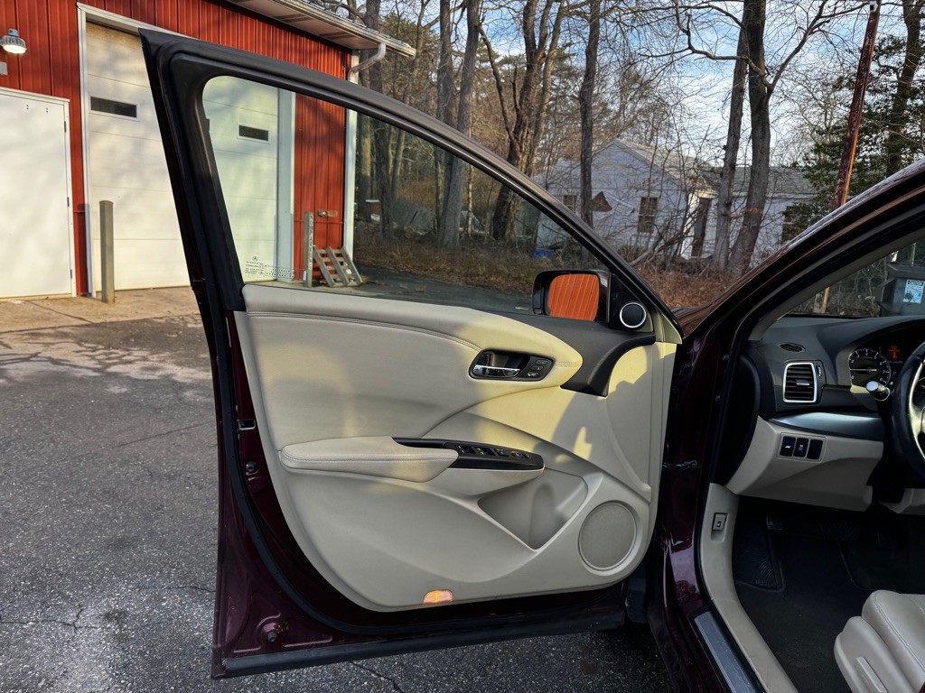 2017 Acura RDX Image 17