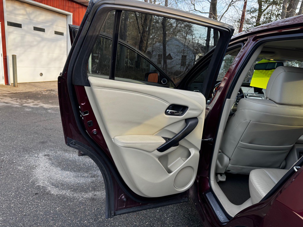 2017 Acura RDX Image 18