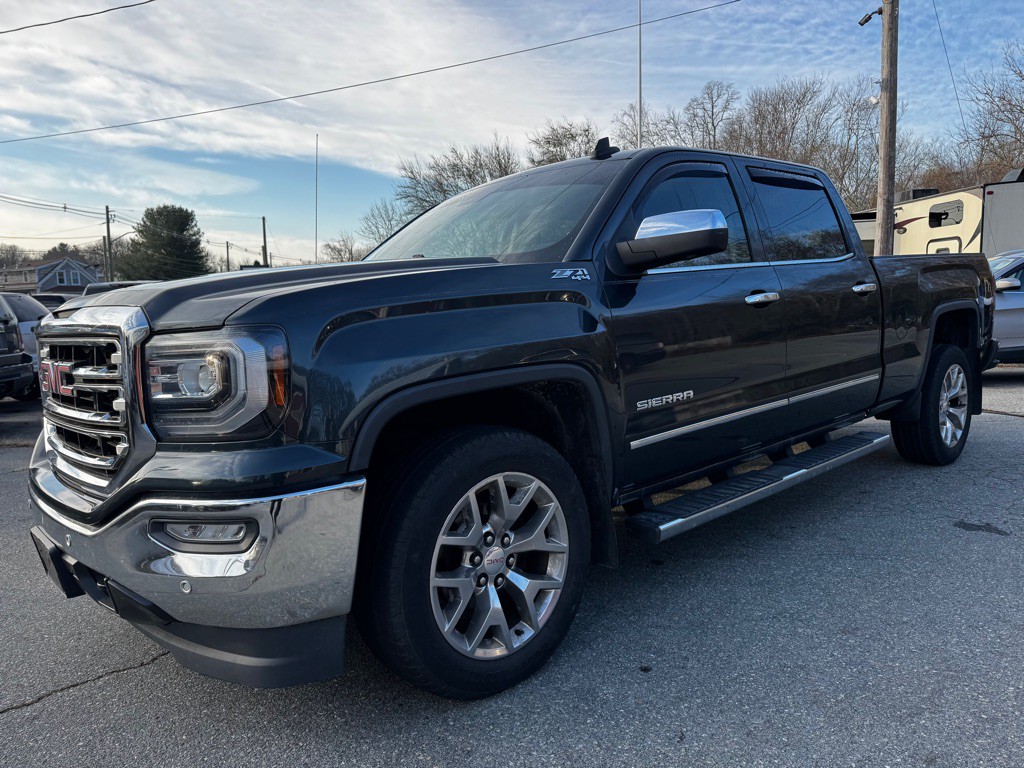 2018 GMC Sierra Image 1