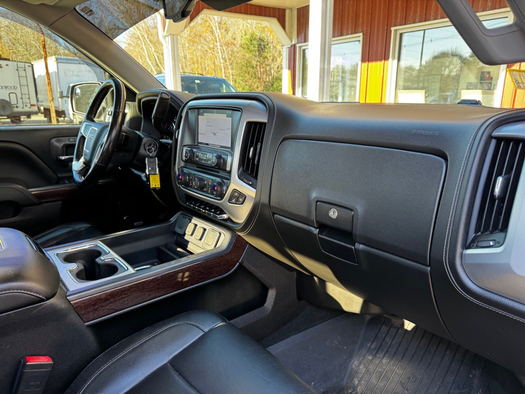 2018 GMC Sierra Image 21