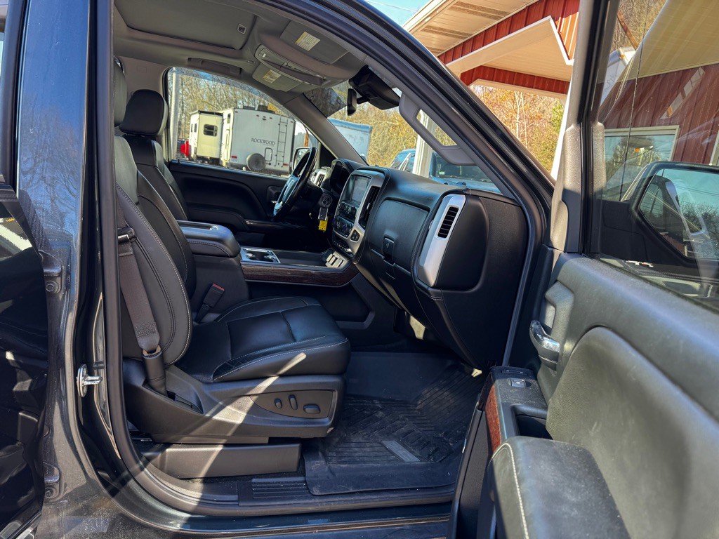 2018 GMC Sierra Image 23