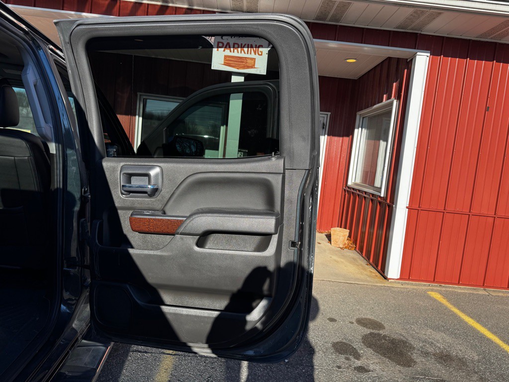 2018 GMC Sierra Image 28