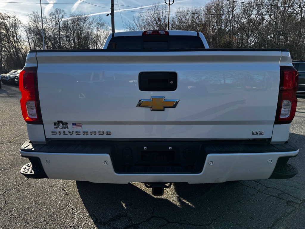 2017 Chevrolet Silverado 1500 Image 5