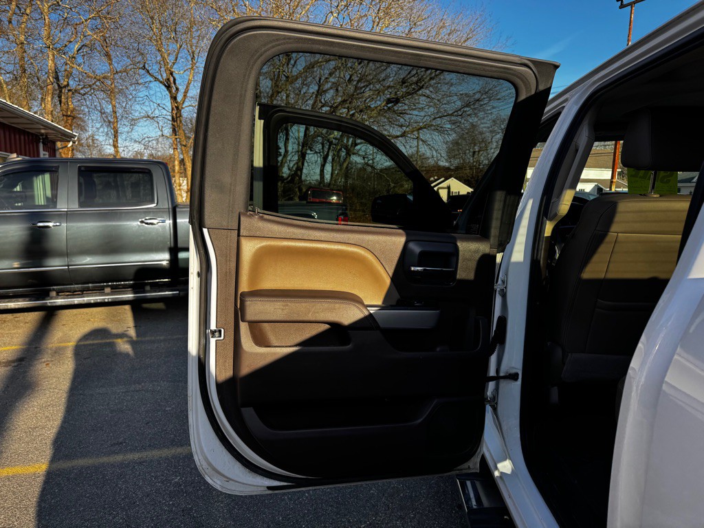 2017 Chevrolet Silverado 1500 Image 14