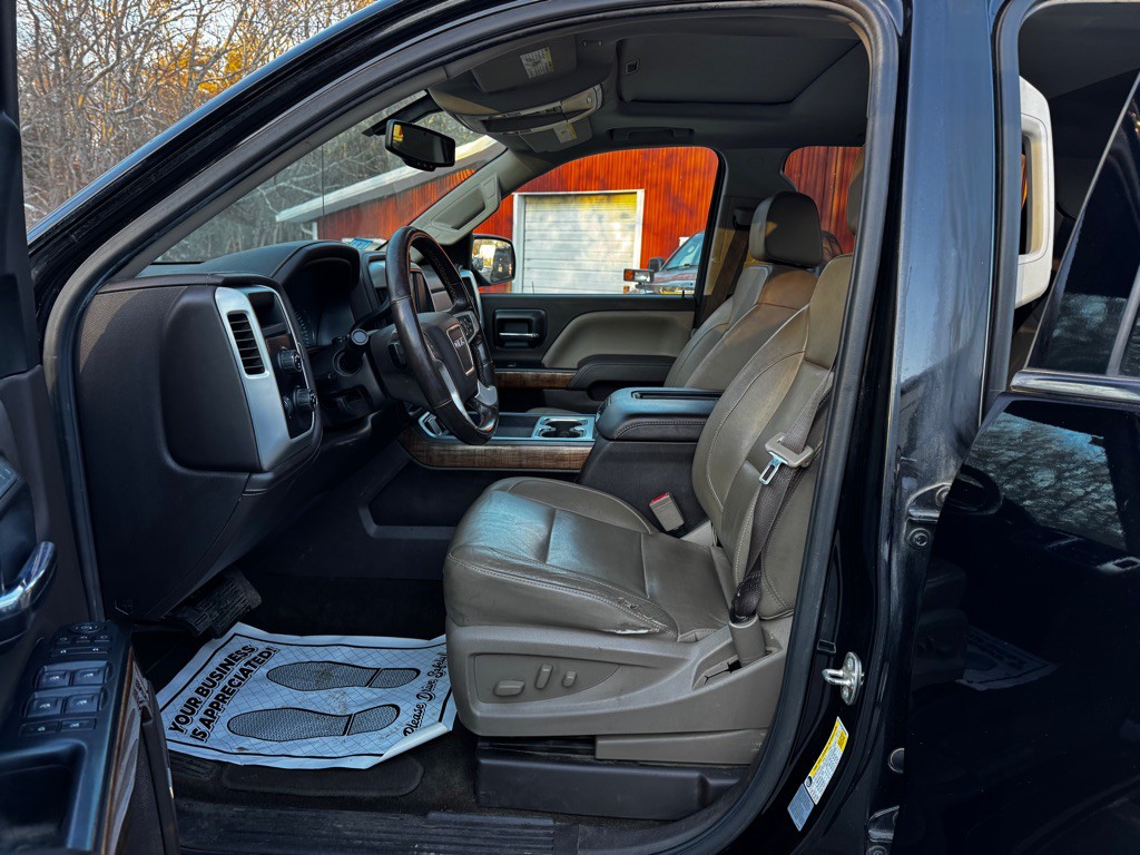 2017 GMC Sierra Image 11