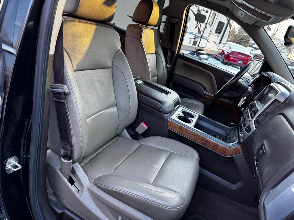 2017 GMC Sierra Image 22