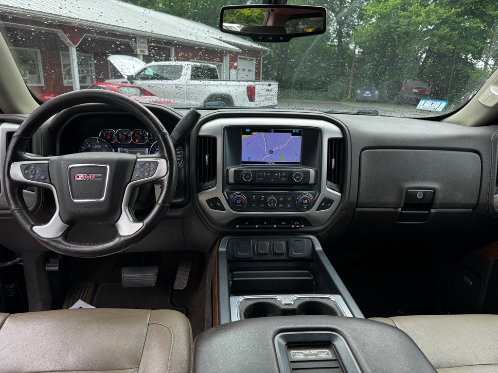 2017 GMC Sierra Image 11