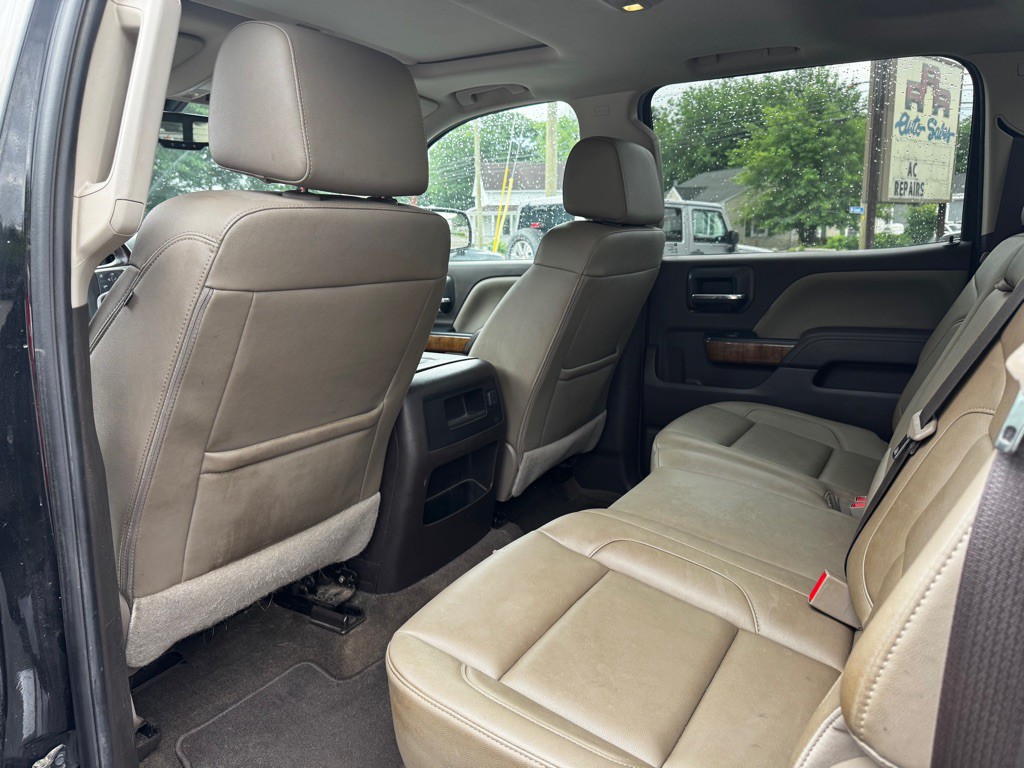 2017 GMC Sierra Image 16