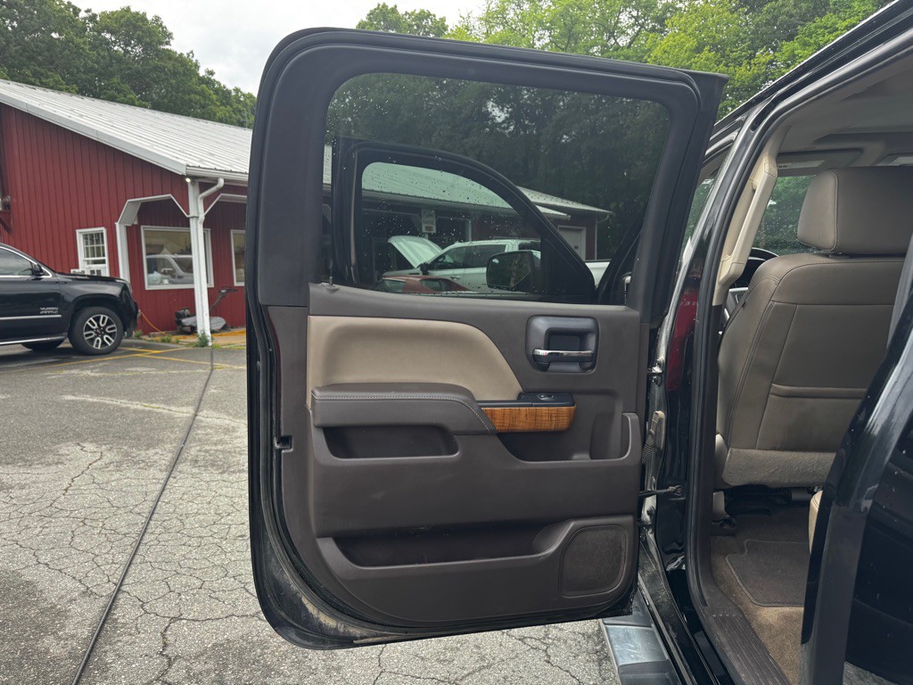 2017 GMC Sierra Image 18
