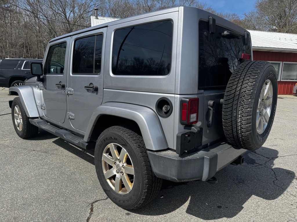 2017 Jeep Wrangler Unlimited Image 3